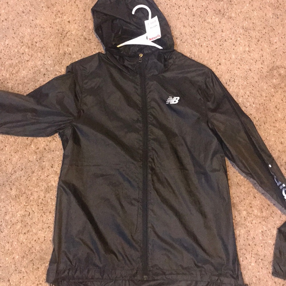New balance windbreaker